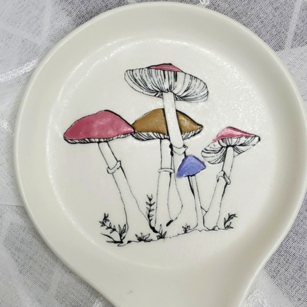 NEW- Mushroom Design Ceramic Spoon Rest‎